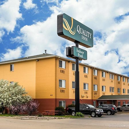 Quality Inn Dubuque On Hwy 20 Zewnętrze zdjęcie