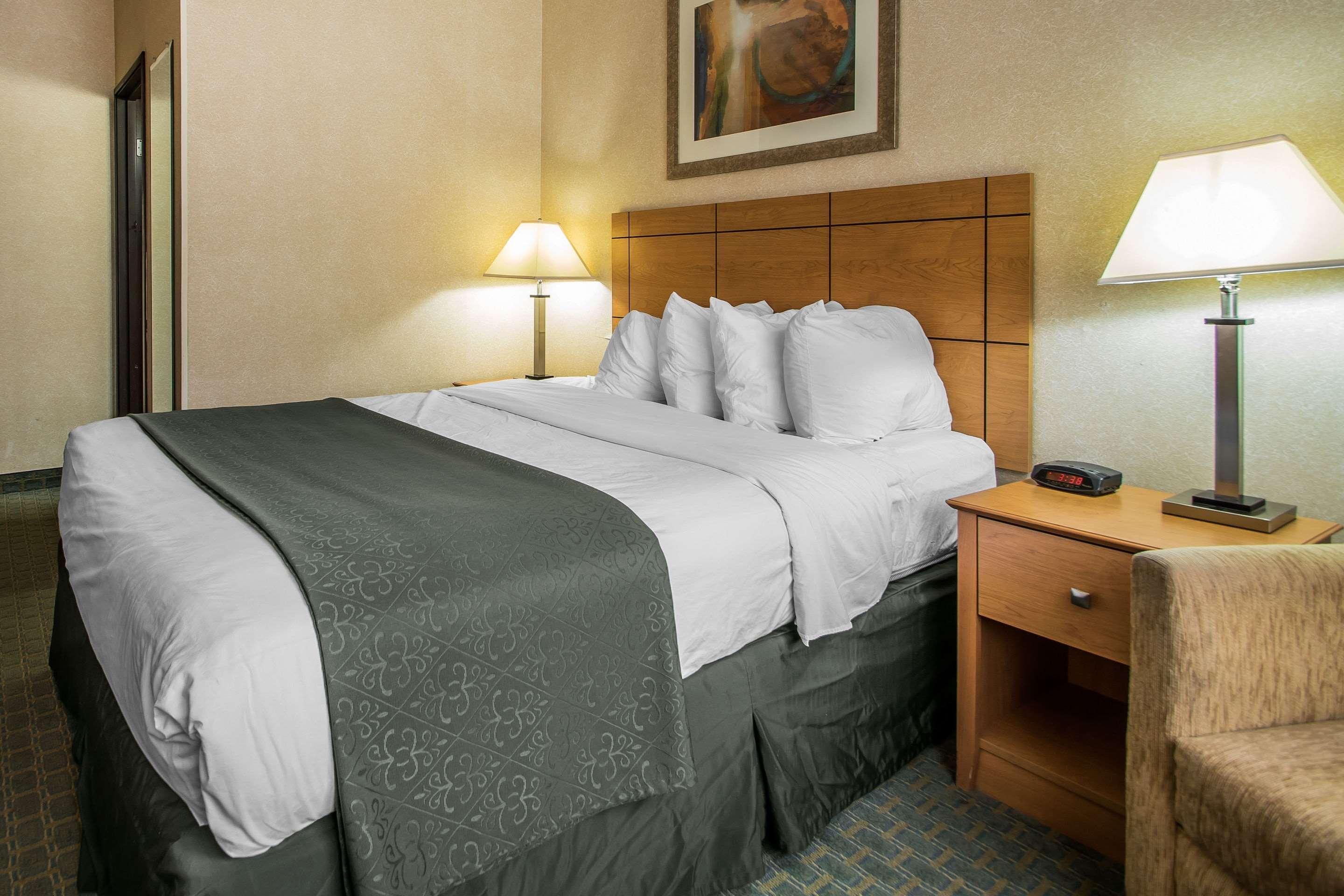 Quality Inn Dubuque On Hwy 20 Zewnętrze zdjęcie