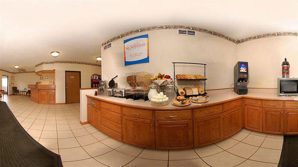Quality Inn Dubuque On Hwy 20 Zewnętrze zdjęcie